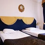 Hotel Olevi Residents 3*