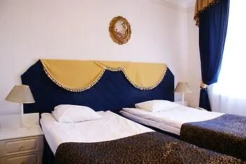 Hotel Olevi Residents 3*