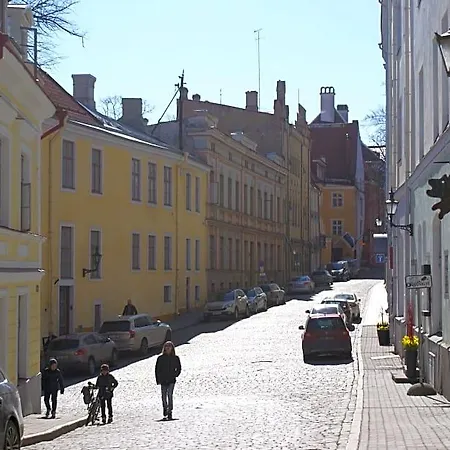 Otel Olevi Residents