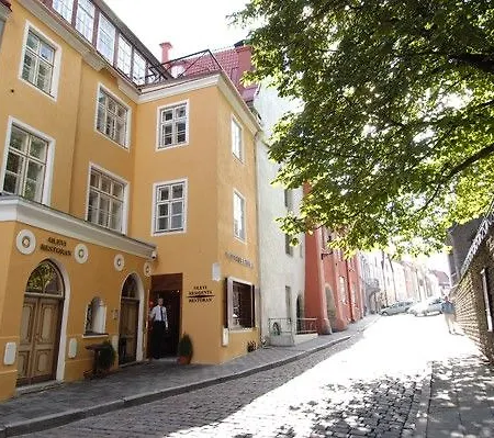 Hotel Olevi Residents