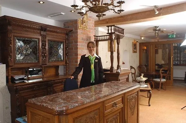 Olevi Residents Hotel