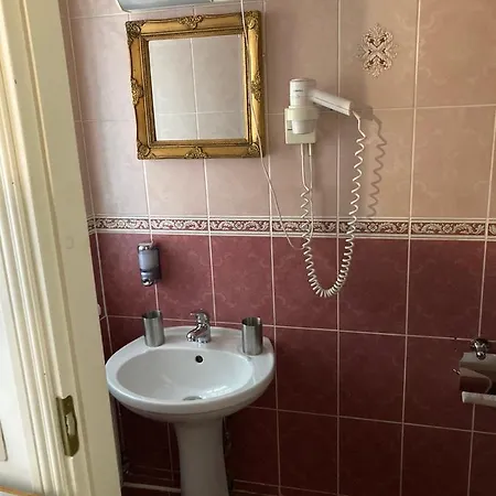 Hotel Olevi Residents Talin