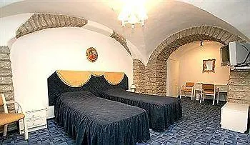 Olevi Residents Hotel 3*