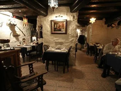 Olevi Residents Hotel Talin